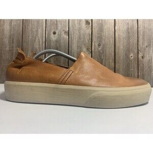 Frye Mens Beacon Slip on Loafer Caramel 10.5 M Med leather